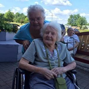 Meet your Posher, Aimee